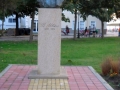 Снимка на паметника на Васил Левски в град Поморие - изпратена ни е от Екатерина Пантева.